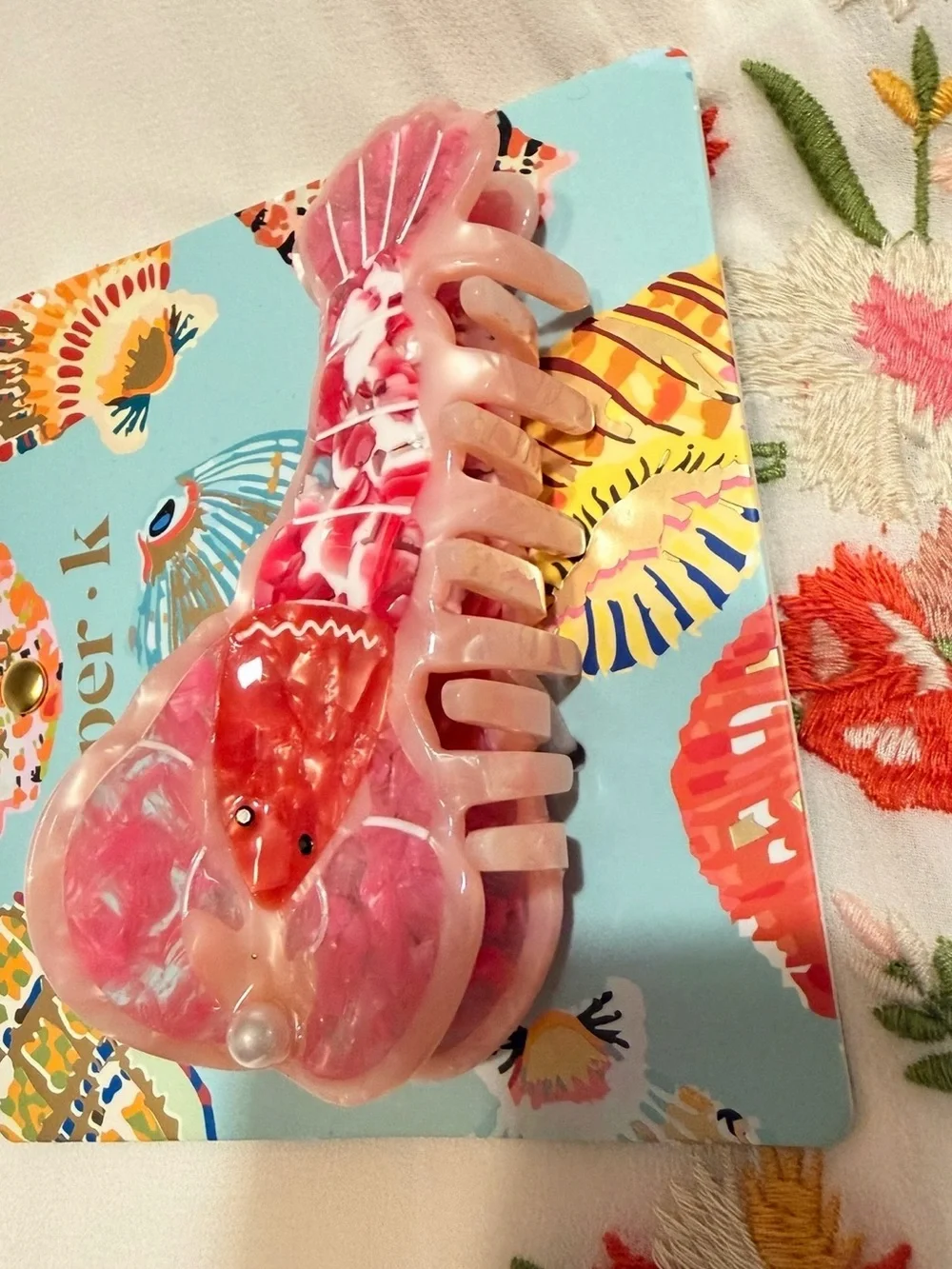 Piper•K Pink Resin Lobster Hair Clip NEW